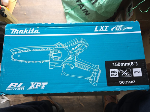 Makita pruning saw 150mm - pruning,