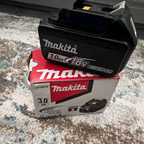 Makita 18v lxt bl1830b 0ah - 2,