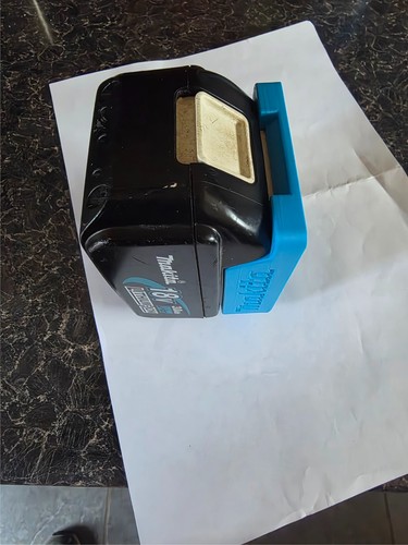 Makita 18v lxt battery - 18v,